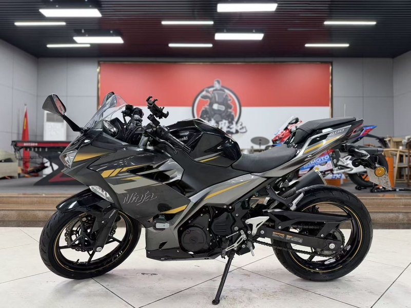 川崎 Ninja 400