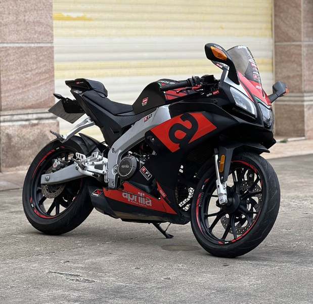 宗申阿普利亚 GPR250R