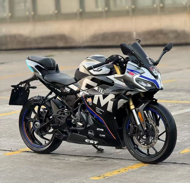 春风 250SR