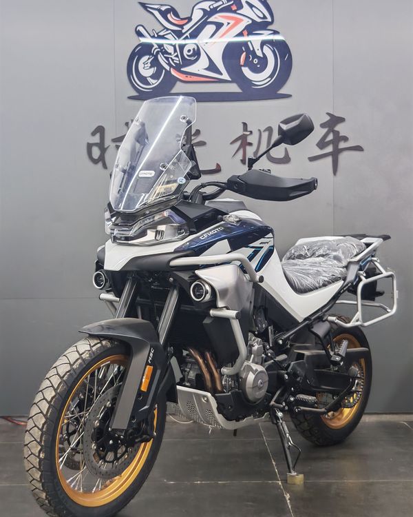 春风 800MT