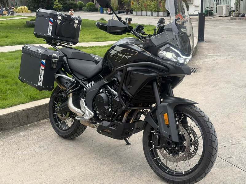 春风 700MT