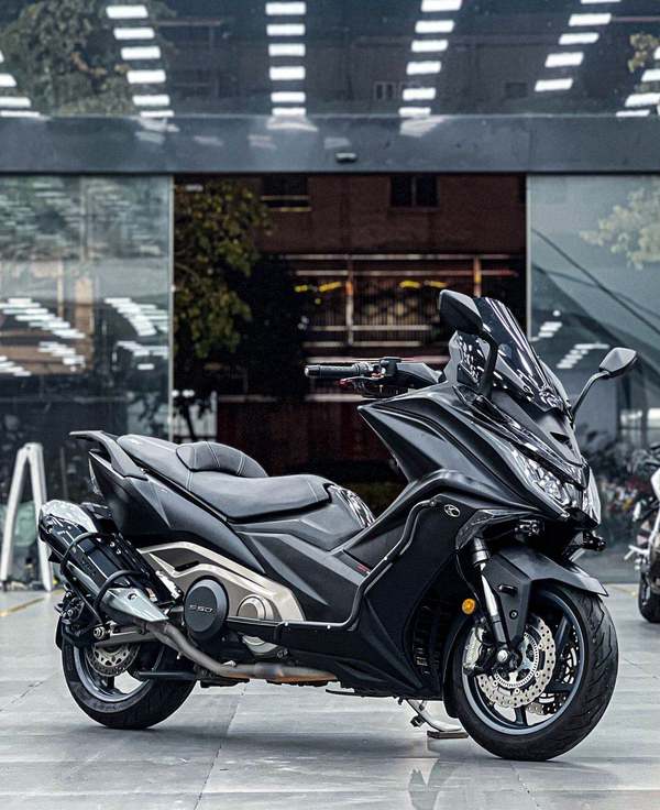 光阳 AK550