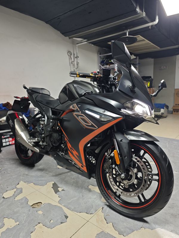无极 300RR
