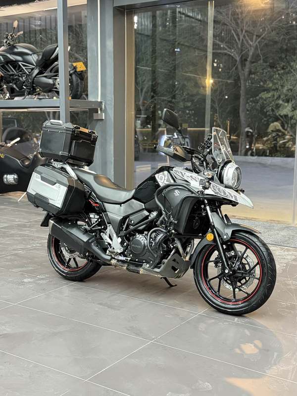 豪爵铃木 DL250