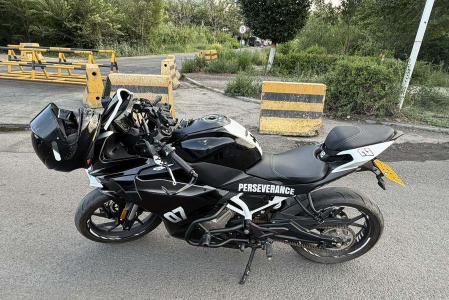 春风 250SR