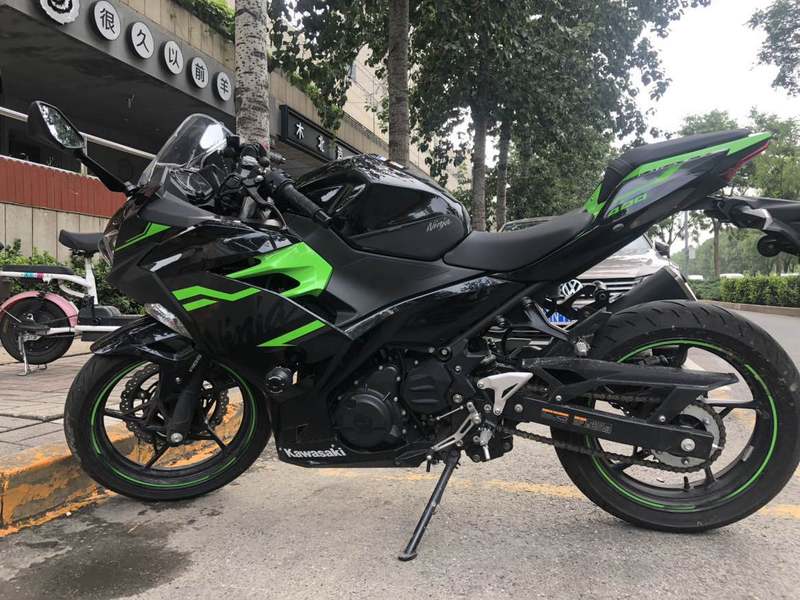 川崎 Ninja 400
