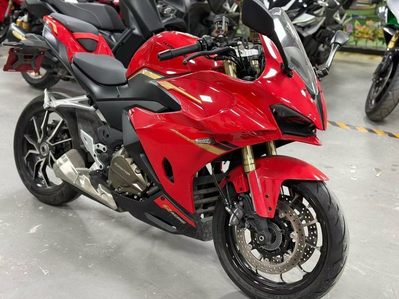 QJMOTOR 赛450