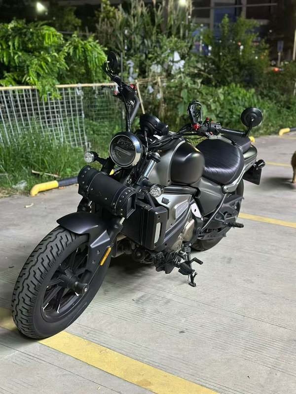 QJMOTOR 闪500S