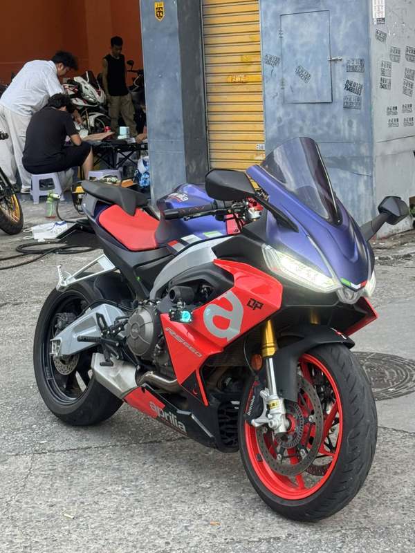 阿普利亚 RS 660 