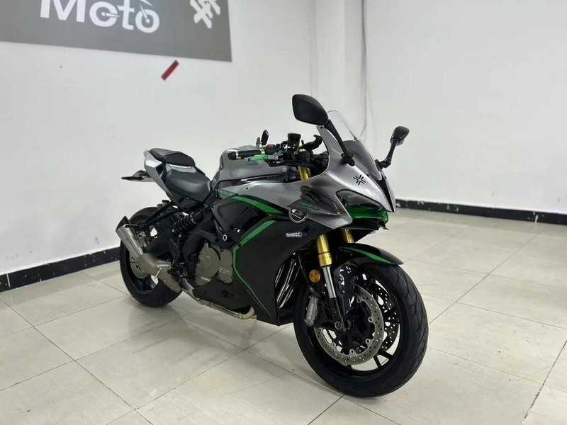 QJMOTOR 赛600