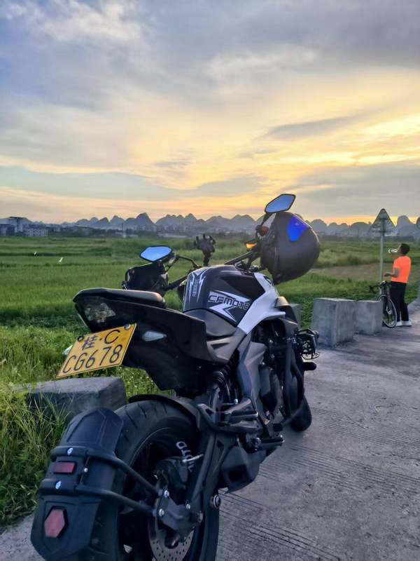 春风 400NK