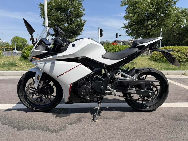 凯越 250RR 刺鸟