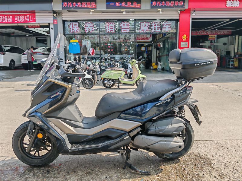 光阳 赛艇 S350