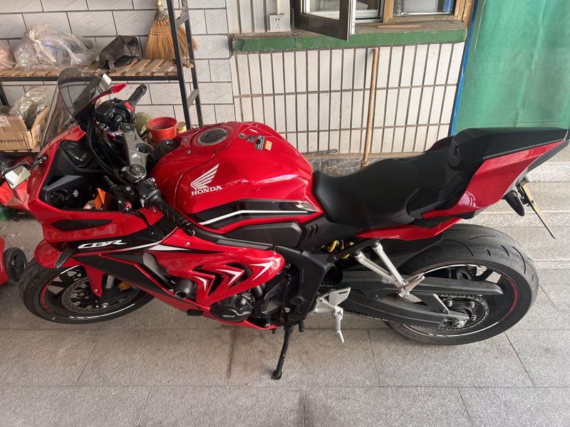 本田DREAMWING CBR650R
