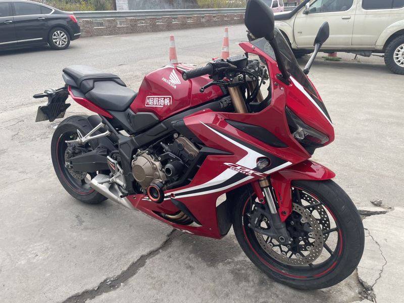 本田DREAMWING CBR650R