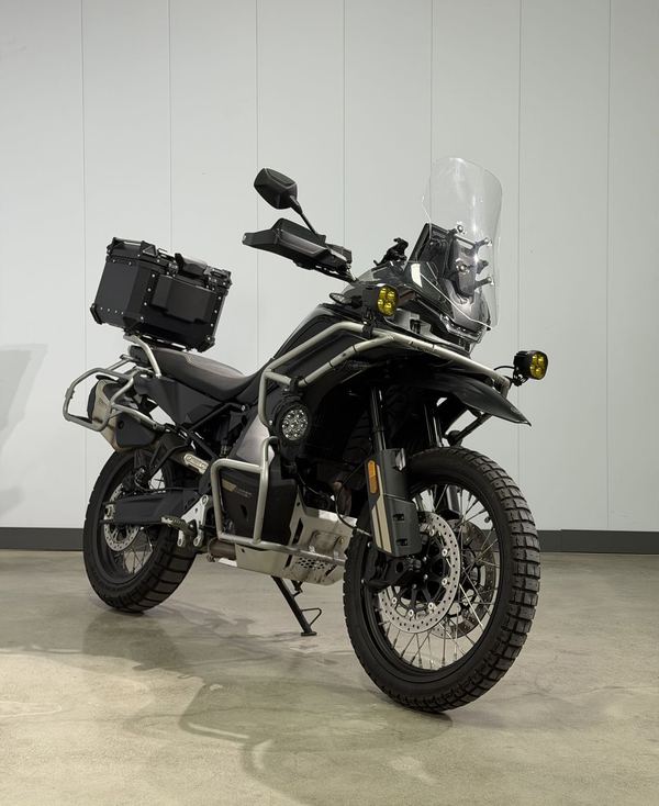 春风 800MT-X