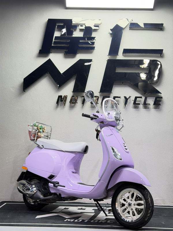 VESPA LX 125