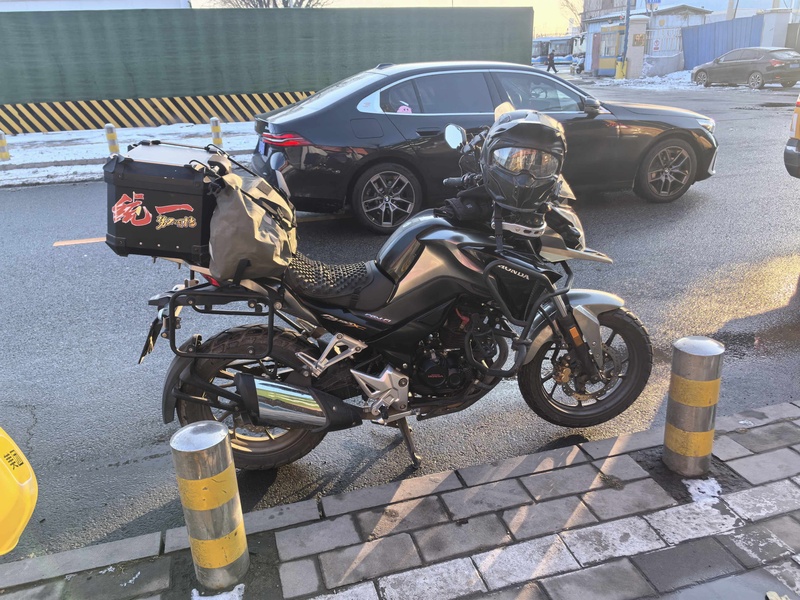五羊本田 猛鸷 CB190X