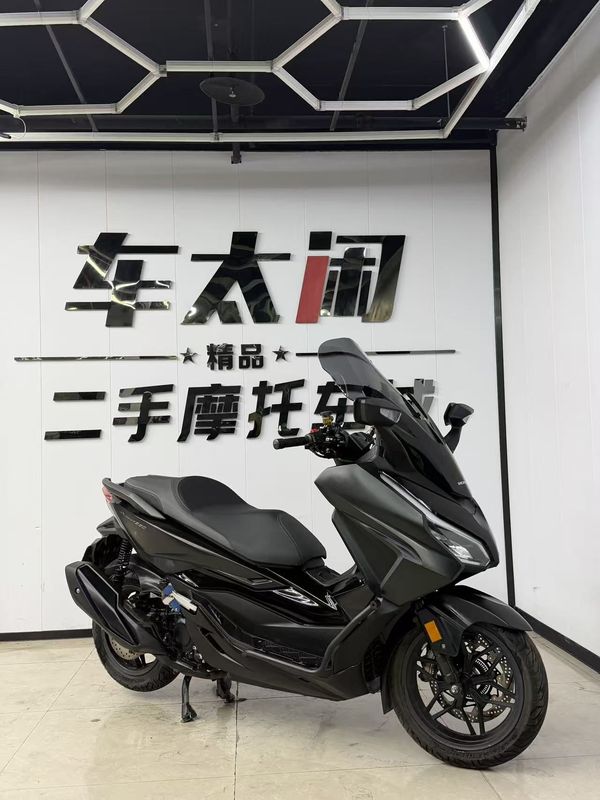 本田WING NSS350