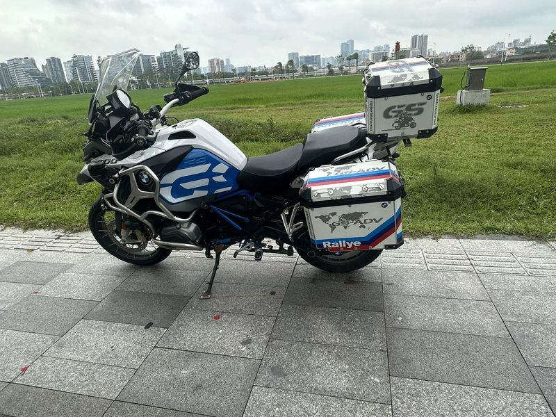 宝马 R 1200 GS