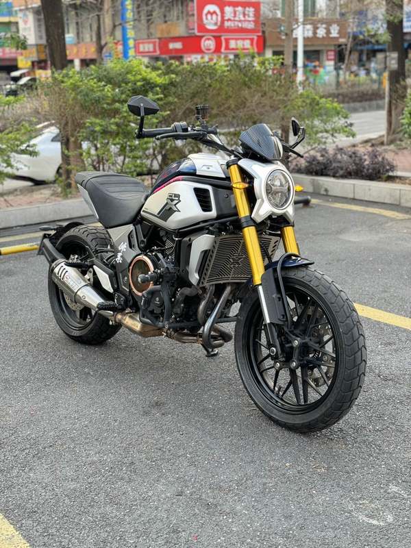 春风 700CL-X