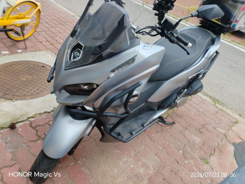 QJMOTOR 鸿150 City