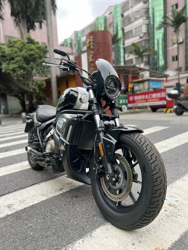 QJMOTOR 闪500S