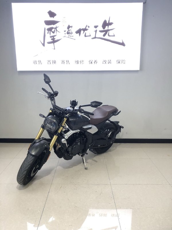 无极 500AC