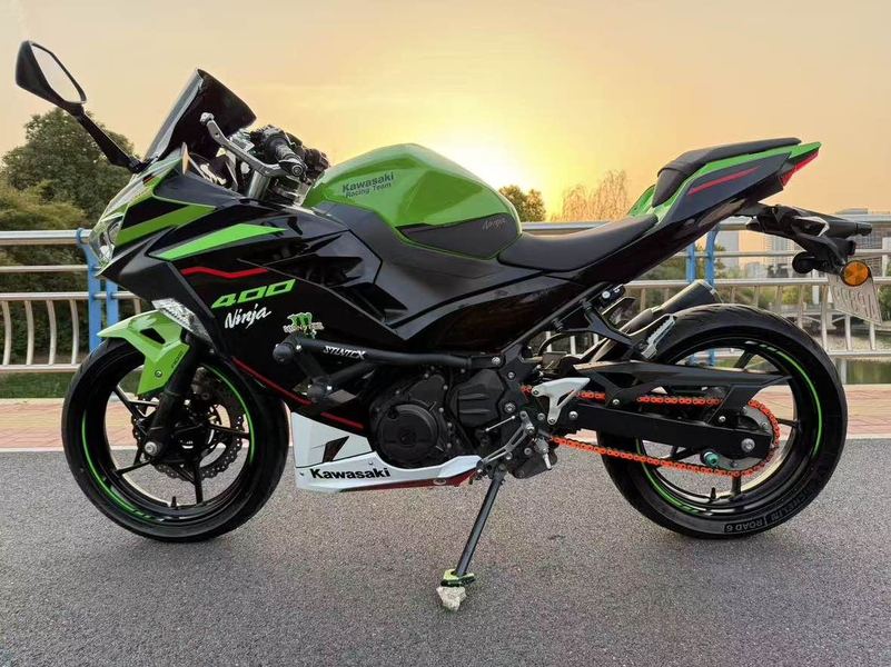 川崎 Ninja 400