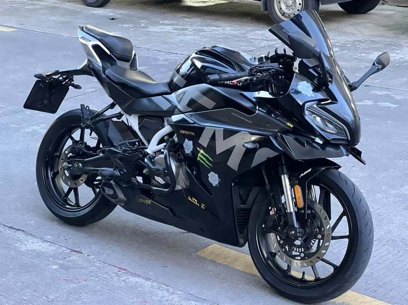 春风 250SR