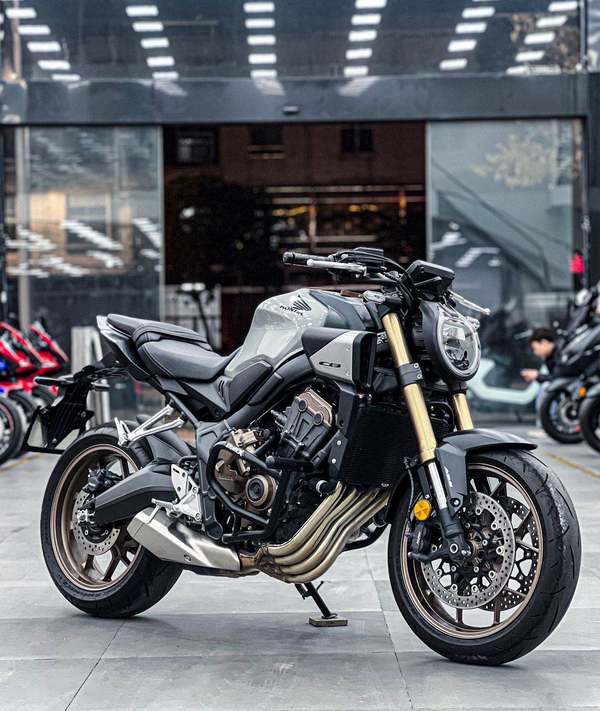 本田DREAMWING CB650R 