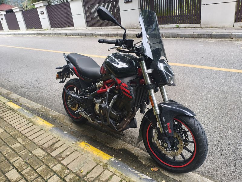 贝纳利 蓝宝龙 BN302S