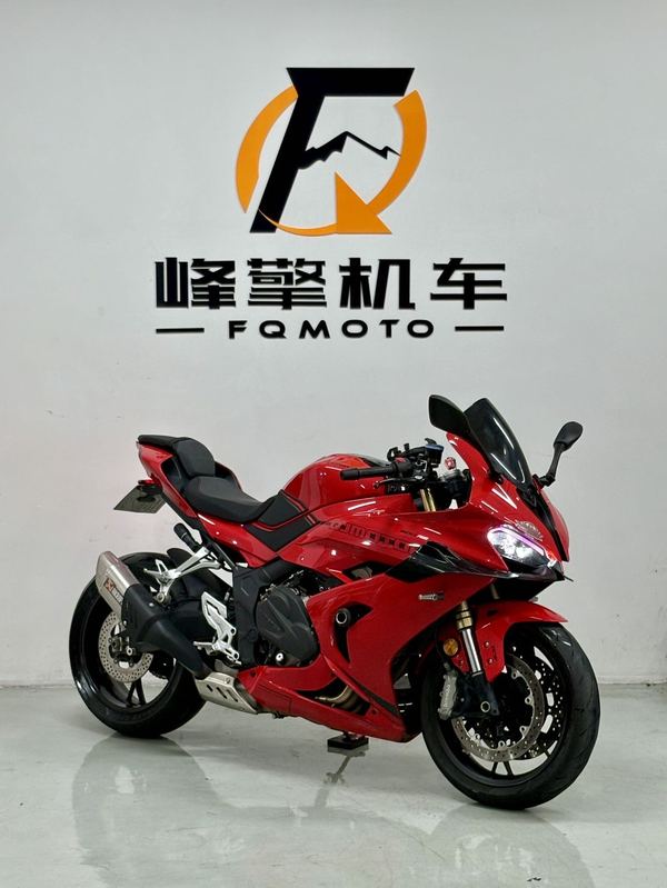 QJMOTOR 赛600