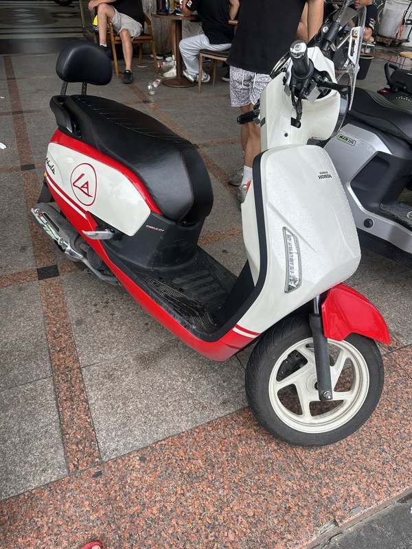 新大洲本田 NS125LA