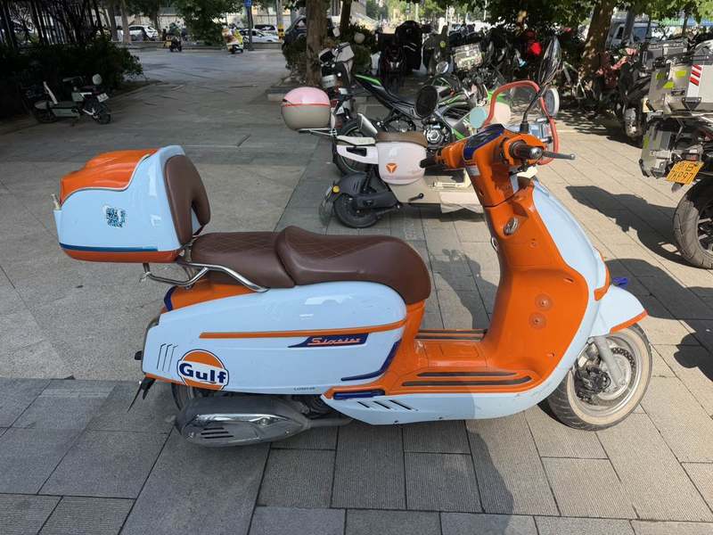 维多利亚 Sixties 150i