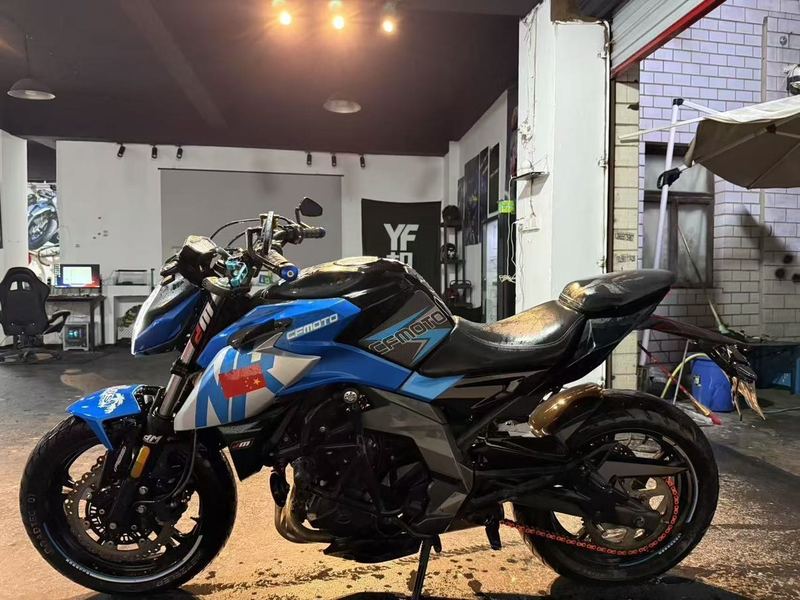 春风 400NK