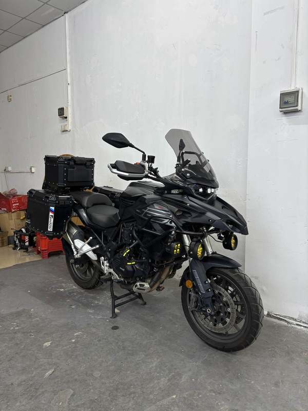 贝纳利 TRK552