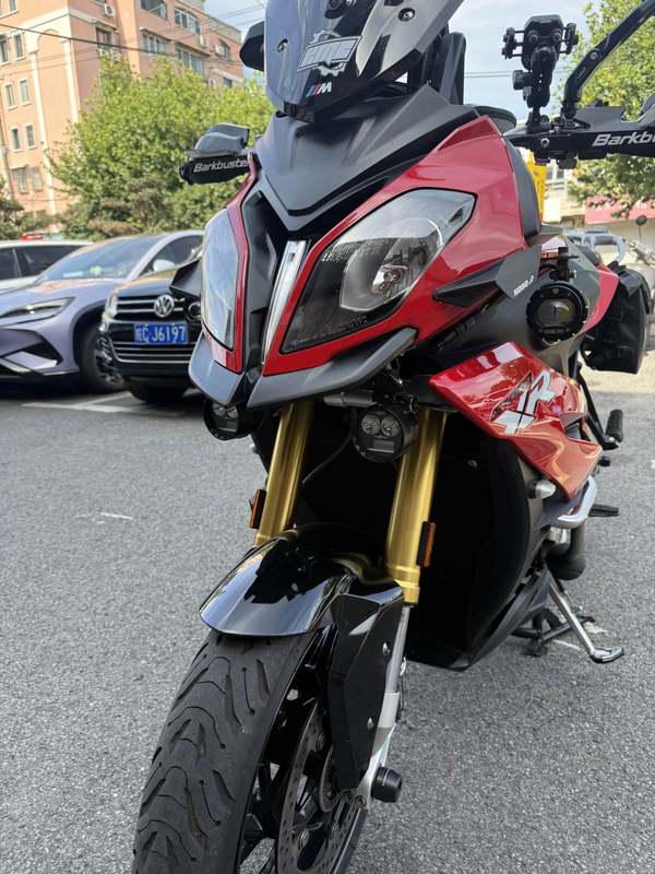 宝马 S 1000 XR
