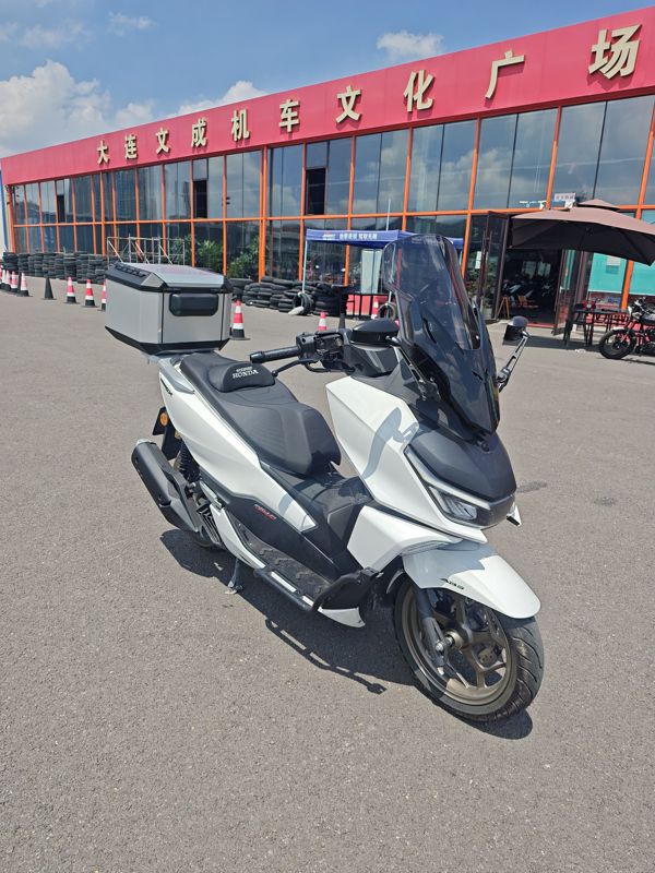 新大洲本田 NS150GX