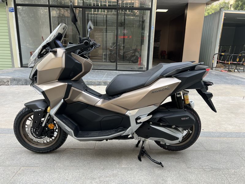 新大洲本田 NS150XC