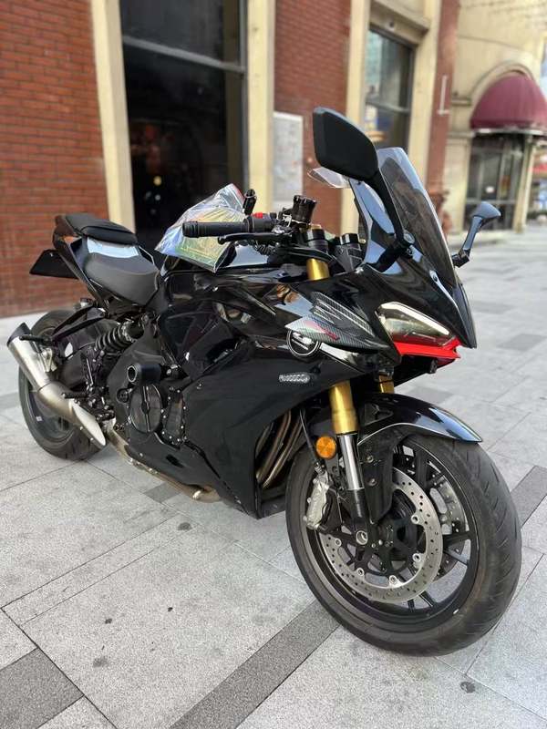 QJMOTOR 赛600