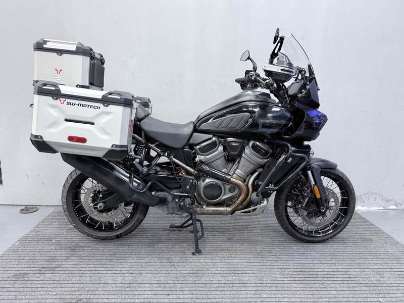 哈雷戴维森 Pan America 1250 Adventure