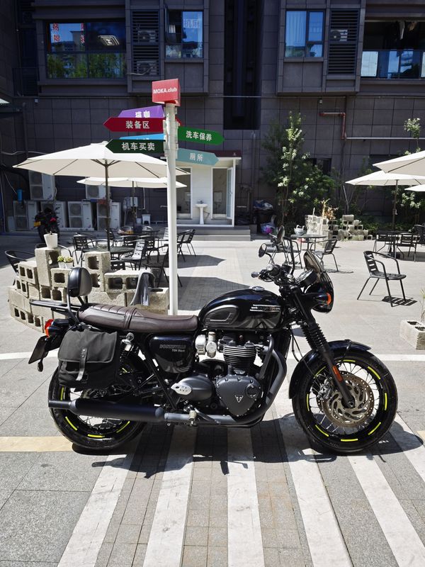 凯旋 Bonneville T120