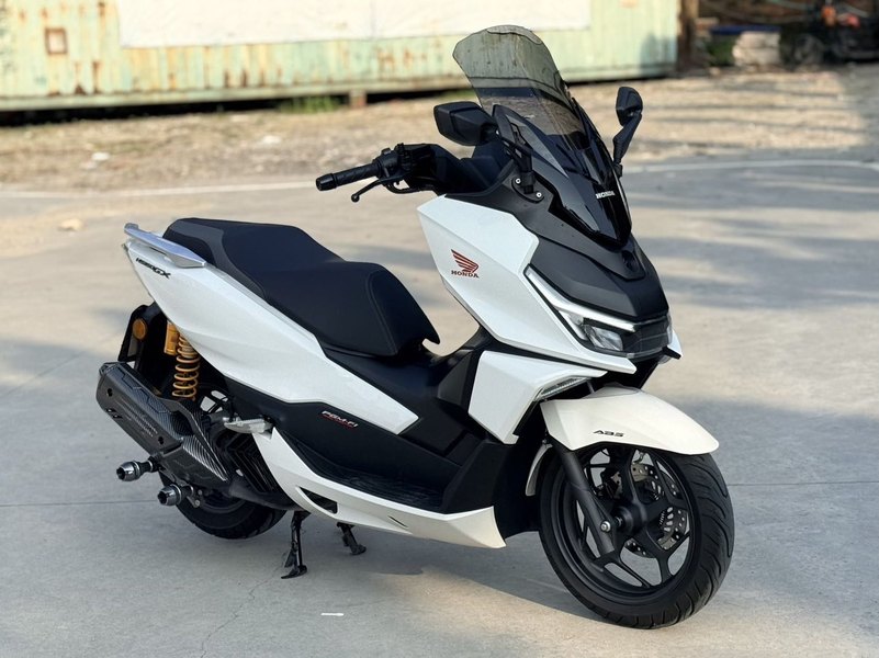 新大洲本田 NS150GX