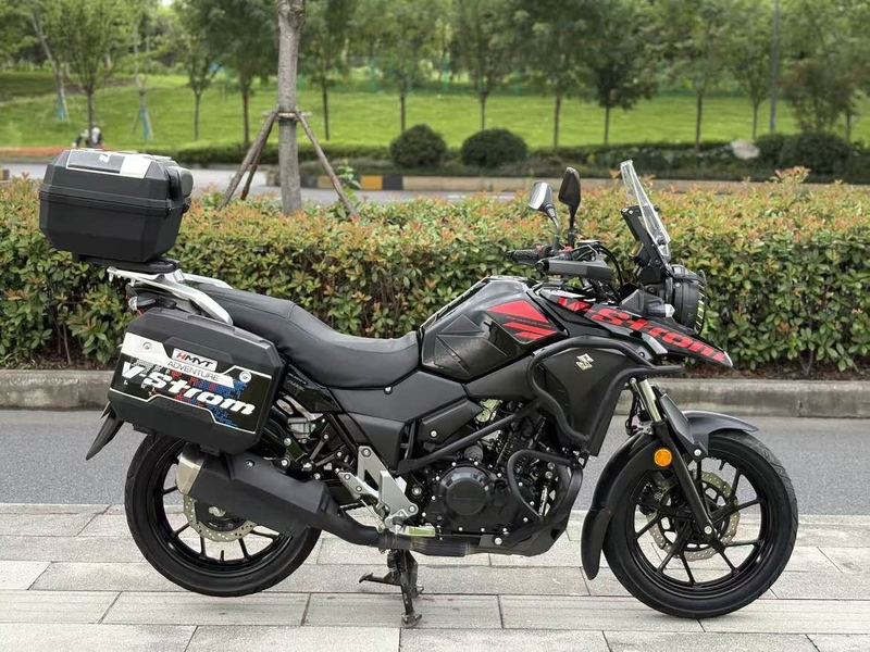 豪爵铃木 DL250