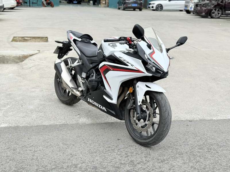 本田WING CBR400R
