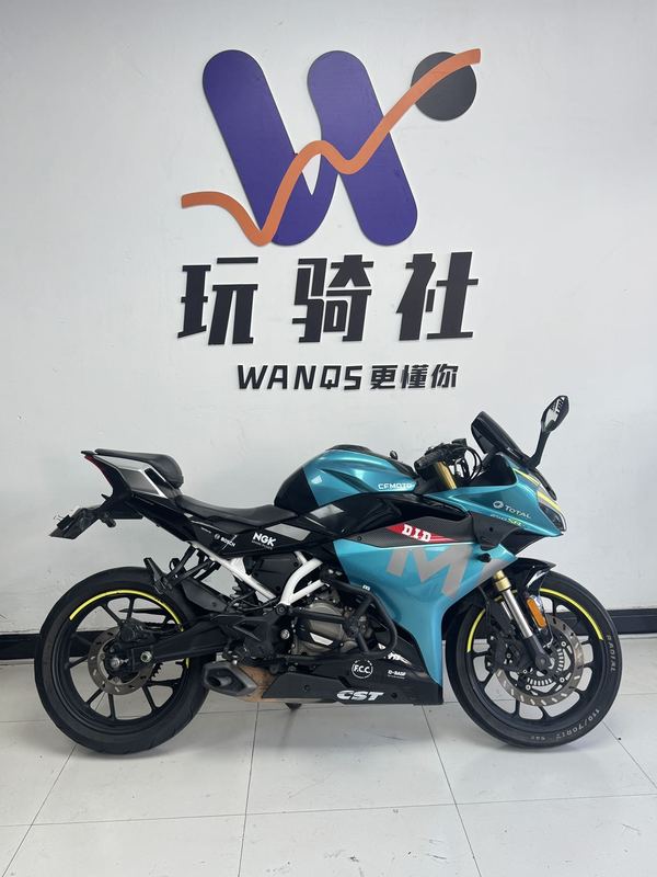 春风 250SR