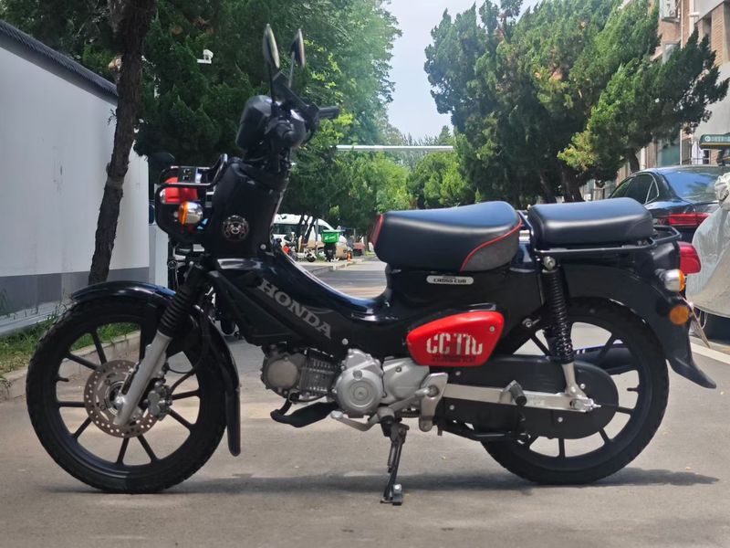 本田WING Cross Cub
