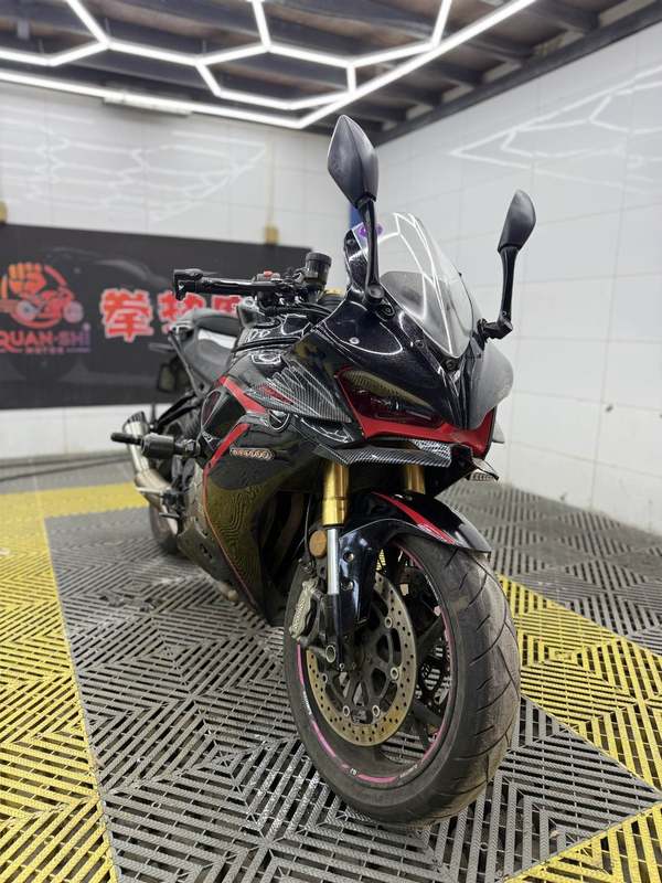 QJMOTOR 赛600