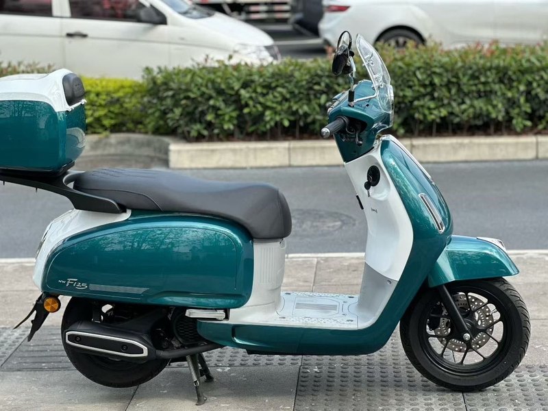 五羊本田 NWF125